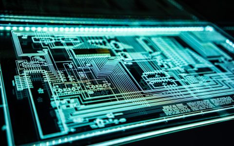 Siber güvenlik önlemleri hakkında bilgi veren görsel