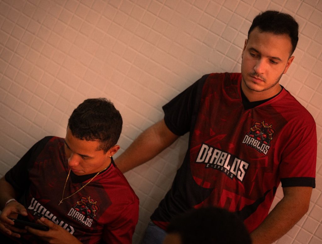 E-spor takımı stratejileri